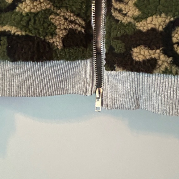 Camouflage short bomber jacket - Picture 3 of 4